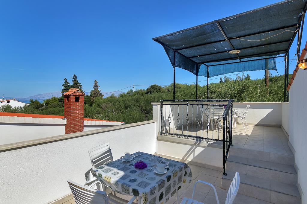 Apartmani Cico Gdinj Exterior foto